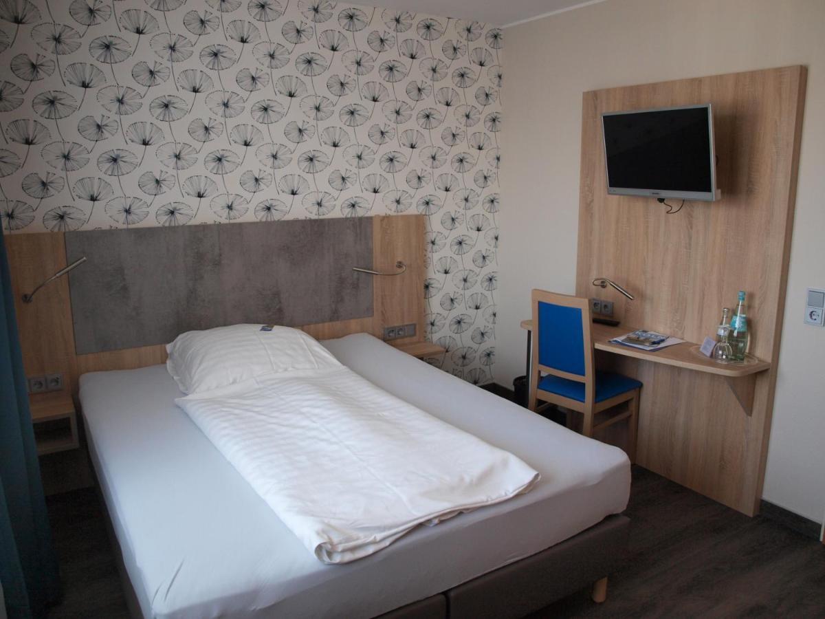 Airport Business Hotel Koeln Bagian luar foto