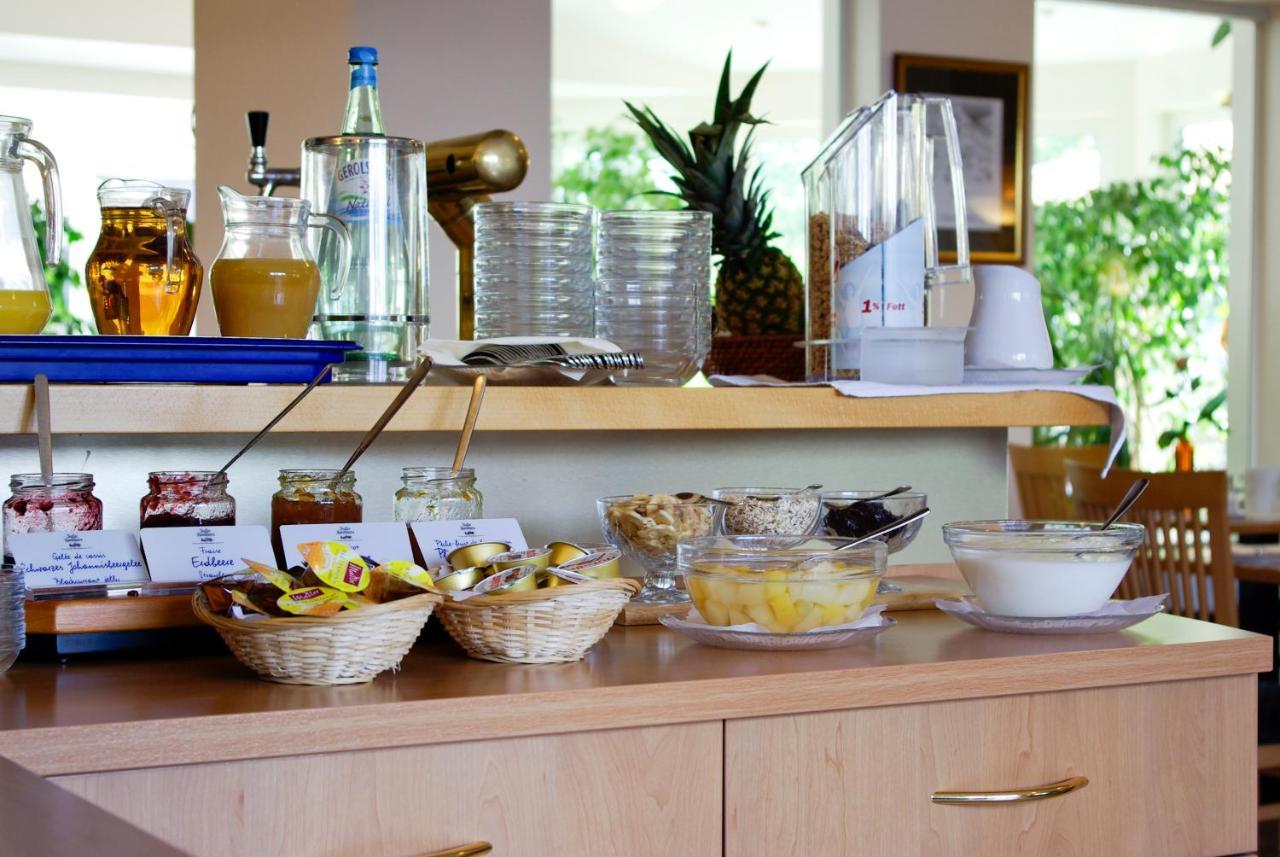 Airport Business Hotel Koeln Bagian luar foto