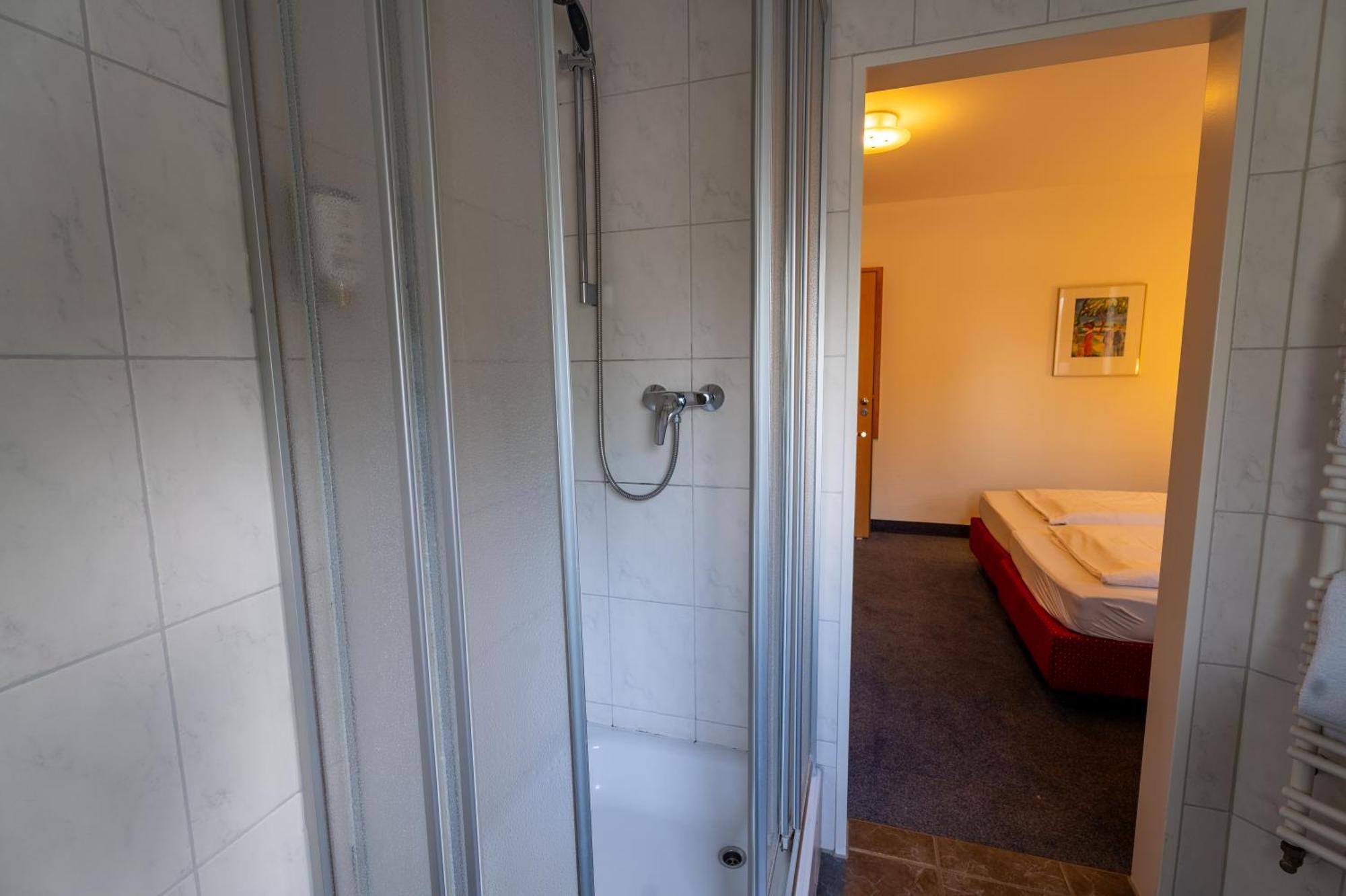 Airport Business Hotel Koeln Bagian luar foto