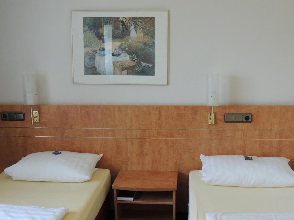 Airport Business Hotel Koeln Bagian luar foto