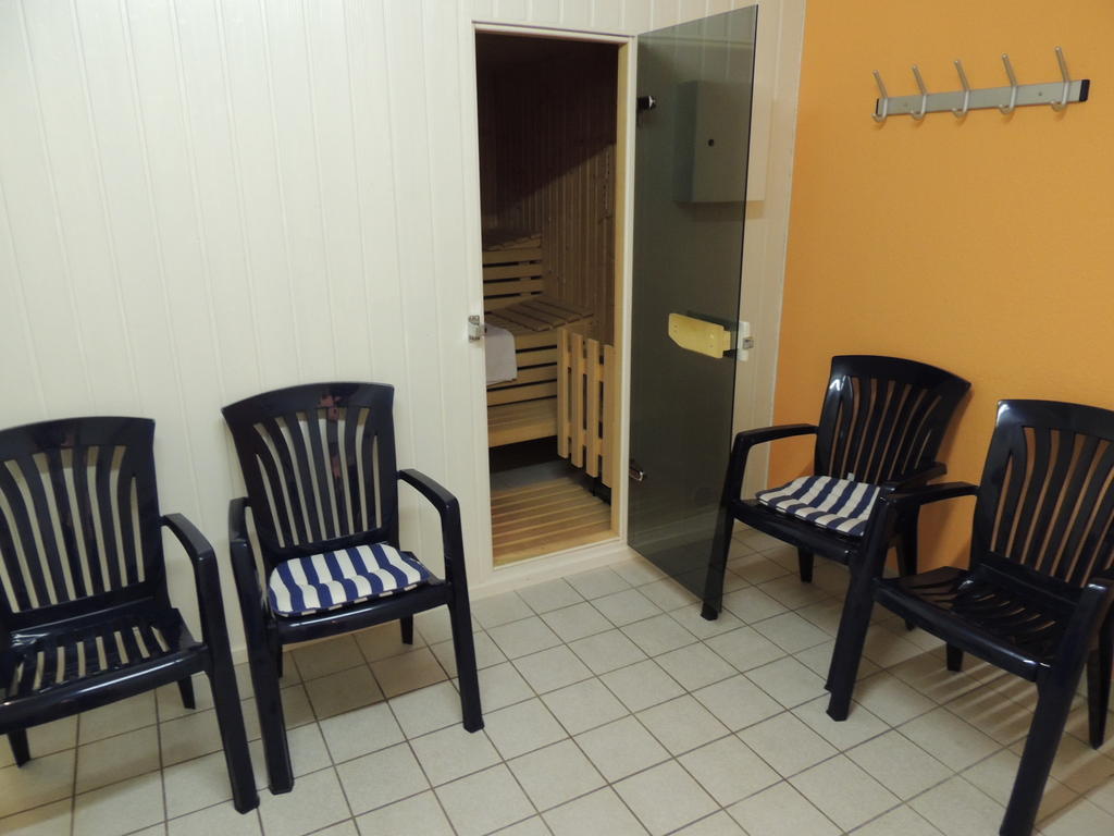 Airport Business Hotel Koeln Bagian luar foto