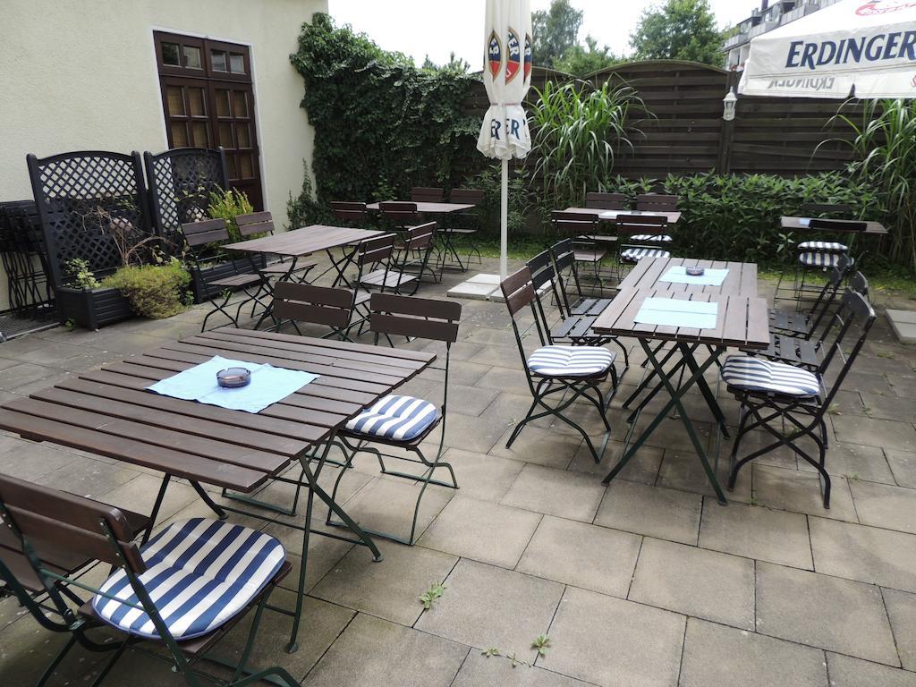 Airport Business Hotel Koeln Bagian luar foto